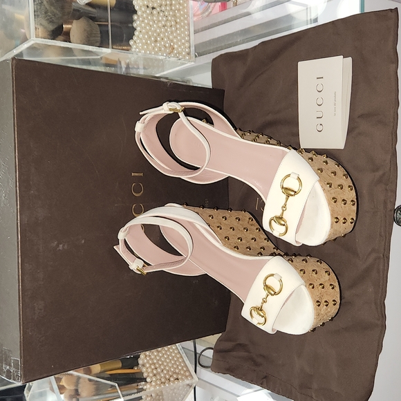 Gucci suede studded wedges size 36 - Picture 2 of 8